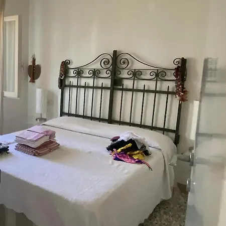Monica - Dei Marmi Apartman *