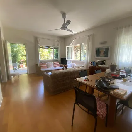 Apartment Monica - Dei Marmi