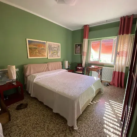 Monica - Dei Marmi Apartment *
